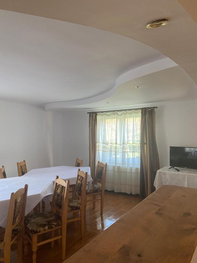 בית הארחה מויצ'ו דה סוס 	Casa Oana Ioana מראה חיצוני תמונה