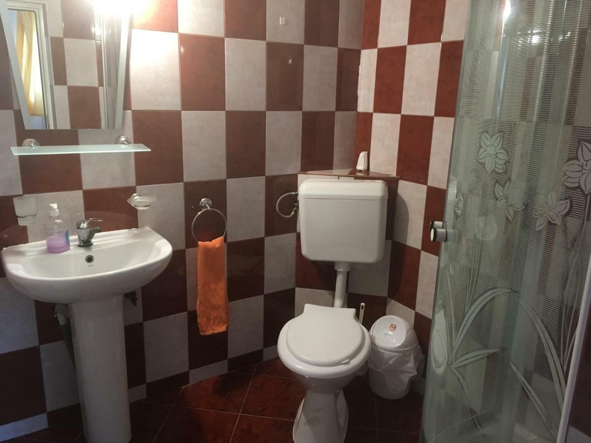 בית הארחה מויצ'ו דה סוס 	Casa Oana Ioana מראה חיצוני תמונה